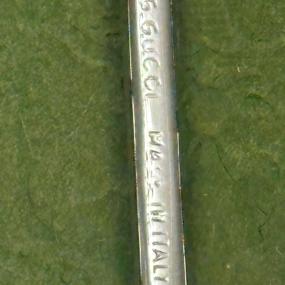 Vintage Gucci Pair Keychain Key Ring Charm Gold Chrome with a Gucci BOX!!! - Picture 11 of 15